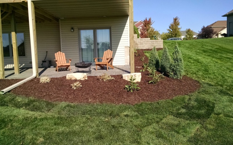 Landscaping, Paver, Stamped Concrete Patio, Retaining Walls Design and Installation in Rochester, Mn Area