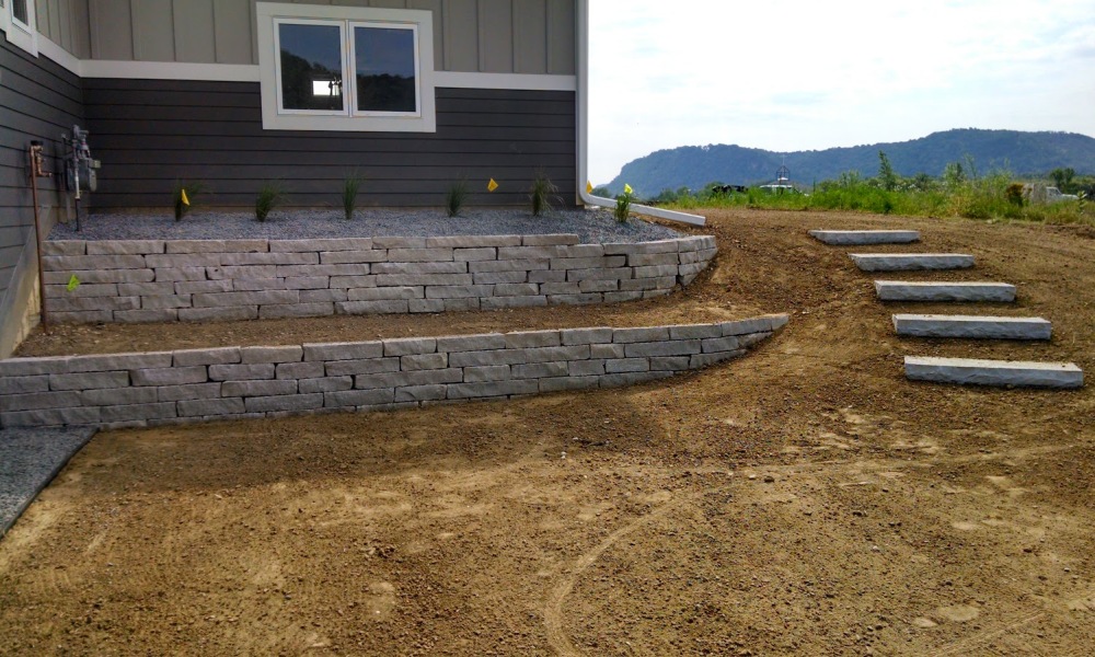 Retaining Wall Design and Installation