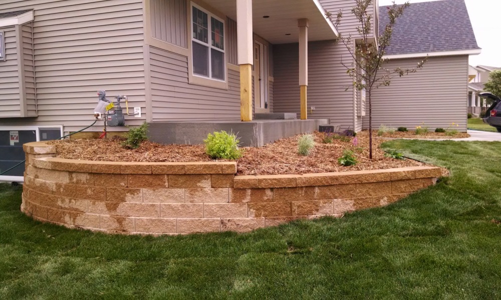 Landscaping, Paver, Stamped Concrete Patio, Retaining Walls Design and Installation in Rochester, Mn Area