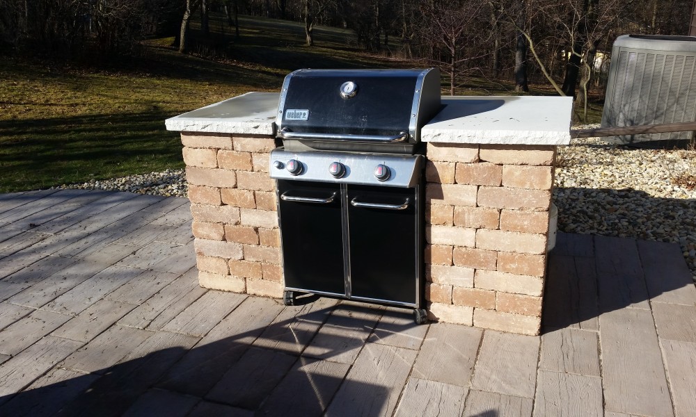 Backyard paver patio design in Rochester MN